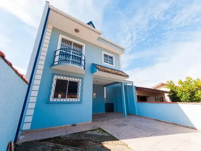Sobrado com 138m² 3 quartos e 2 banheiros, para alugar, no bairro Santa Felicidade em Curitiba