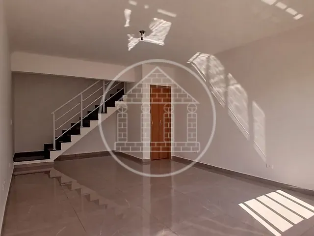 Sobrado com 90m² 2 quartos e 1 banheiro, à venda, no bairro Pedreira em São Paulo