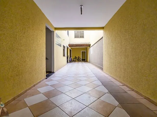 Sobrado com 210m² 3 quartos e 3 banheiros, para alugar, no bairro Boa Vista em Curitiba