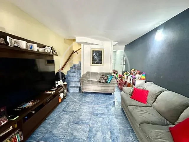 Sobrado com 125m² 2 quartos e 2 banheiros, à venda, no bairro Jardim São Bernardo em São Paulo