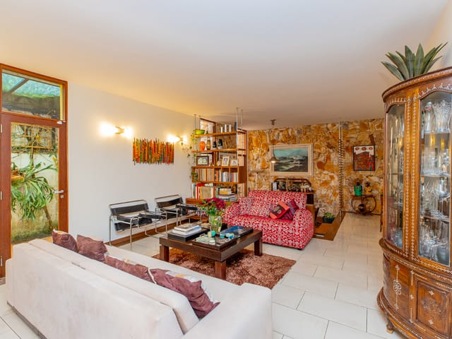 Sobrado com 424m² 4 quartos e 6 banheiros, à venda, no bairro Vila Madalena em São Paulo