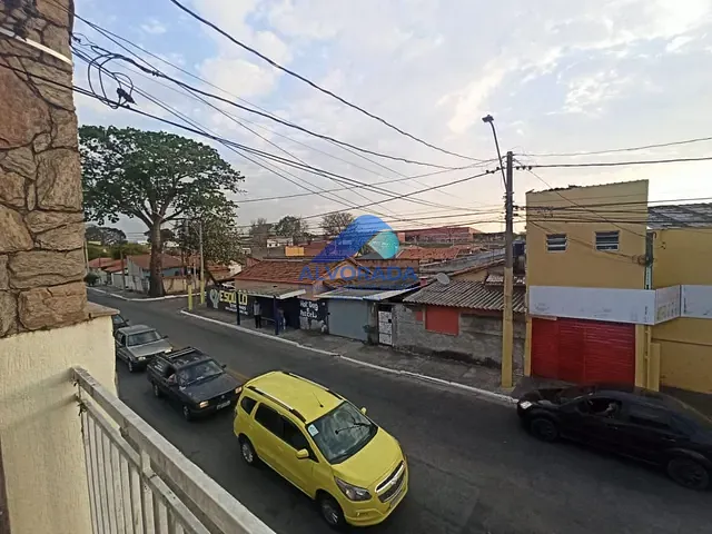 Sobrado com 200m² 2 quartos e 2 banheiros, à venda, no bairro Eugênio de Melo em São José dos Campos