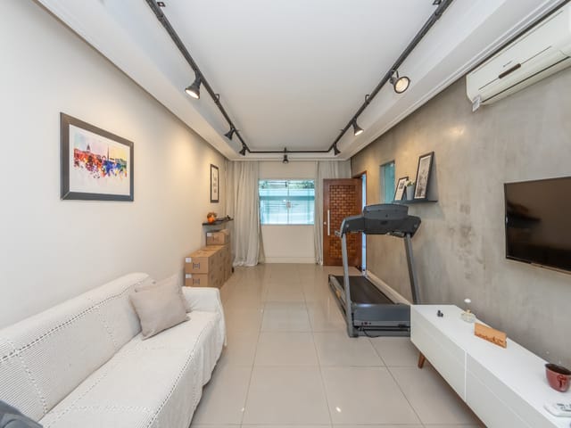 Sobrado com 150m² 3 quartos e 5 banheiros, à venda, no bairro Jardim Marisa em São Paulo