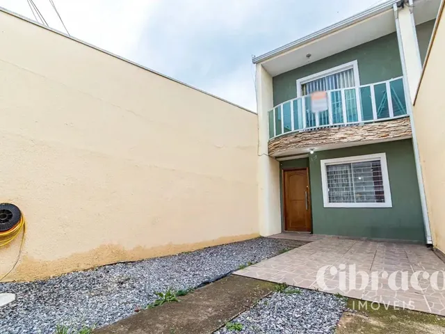 Sobrado 2 quartos e 2 banheiros, à venda, no bairro Sítio Cercado em Curitiba