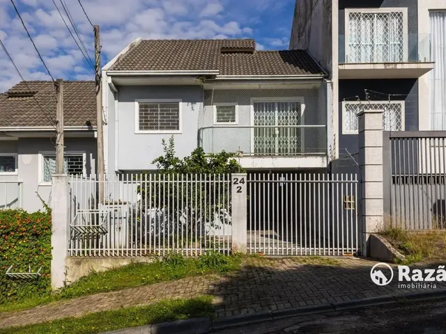 Sobrado 3 quartos e 1 banheiro, para alugar, no bairro Uberaba em Curitiba
