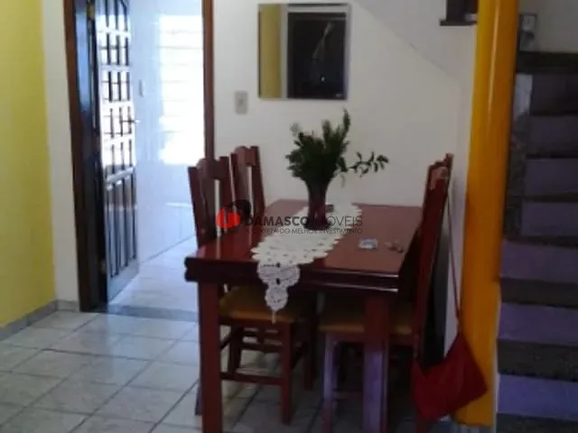 Sobrado com 97m² 2 quartos e 1 banheiro, à venda, no bairro Santo Antônio em São Caetano do Sul