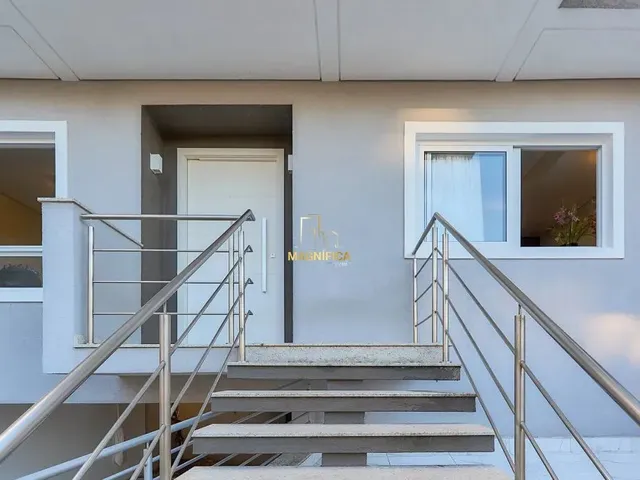 Sobrado com 111m² 3 quartos e 4 banheiros, à venda, no bairro Mossunguê em Curitiba