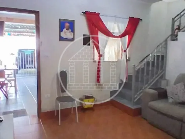 Sobrado com 250m² 3 quartos e 2 banheiros, à venda, no bairro Jardim Novo Parelheiros em São Paulo