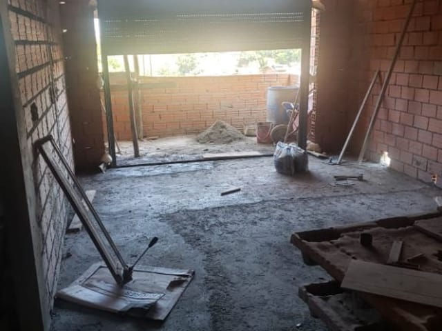 Sobrado com 380m² 4 quartos e 4 banheiros, à venda, no bairro Aguassaí em Cotia