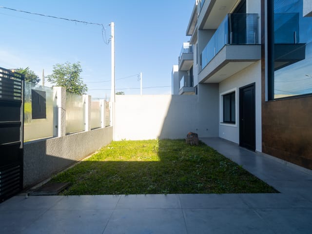 Sobrado com 150m² 3 quartos e 4 banheiros, à venda, no bairro Jardim das Américas em Curitiba