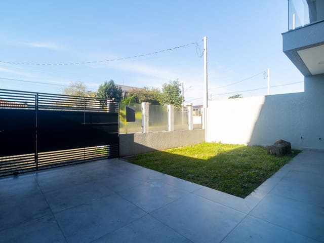 Sobrado com 150m² 3 quartos e 4 banheiros, à venda, no bairro Jardim das Américas em Curitiba