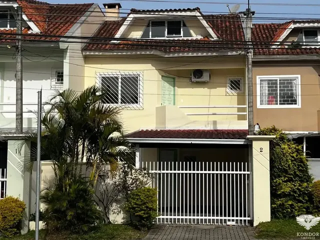 Sobrado com 114m² 3 quartos e 2 banheiros, para alugar, no bairro Santa Felicidade em Curitiba