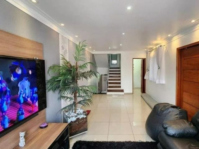 Sobrado com 125m² 3 quartos e 2 banheiros, à venda, no bairro Jardim Rio das Pedras em Cotia
