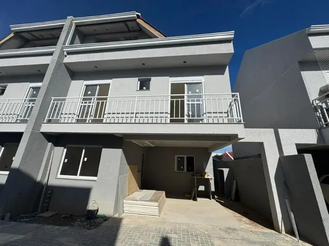 Sobrado com 100m² 3 quartos e 3 banheiros, à venda, no bairro Santa Felicidade em Curitiba