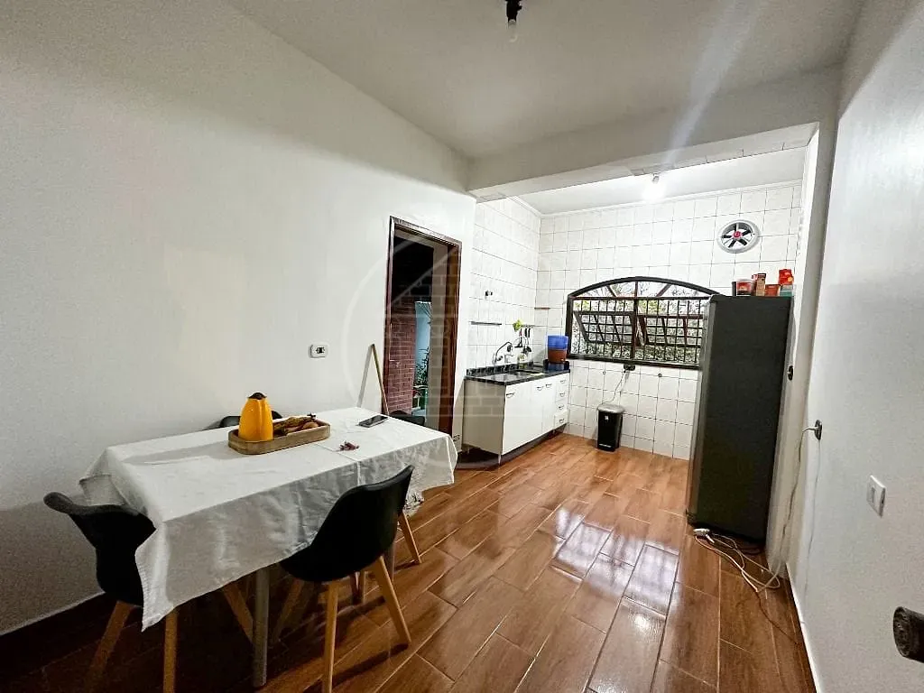 Sobrado, 3 quartos, 200 m² - Foto 9