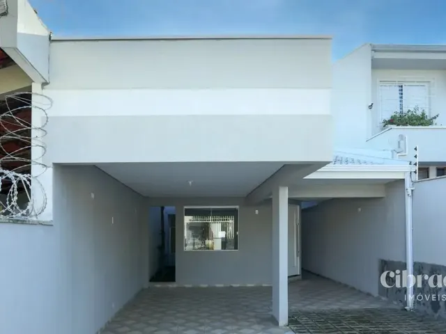 Sobrado 4 quartos e 2 banheiros, à venda, no bairro Pilarzinho em Curitiba