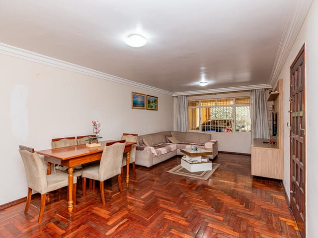 Sobrado com 396m² 3 quartos e 4 banheiros, à venda, no bairro Jardim Umuarama em São Paulo