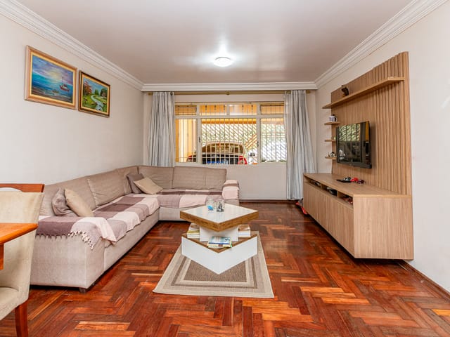 Sobrado com 396m² 3 quartos e 4 banheiros, à venda, no bairro Jardim Umuarama em São Paulo