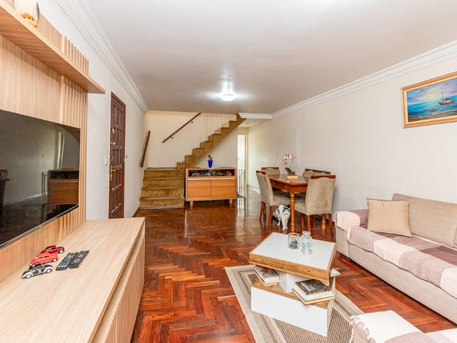 Sobrado com 396m² 3 quartos e 4 banheiros, à venda, no bairro Jardim Umuarama em São Paulo