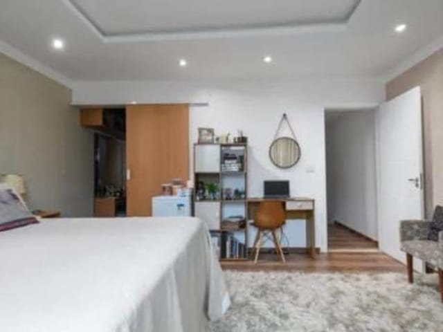 Sobrado com 215m² 4 quartos e 2 banheiros, à venda, no bairro Bela Vista em Osasco