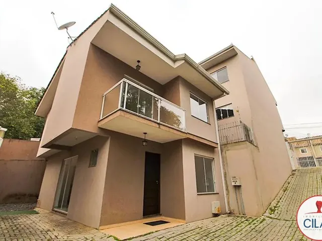 Sobrado 3 quartos e 1 banheiro, para alugar, no bairro Cachoeira em Curitiba