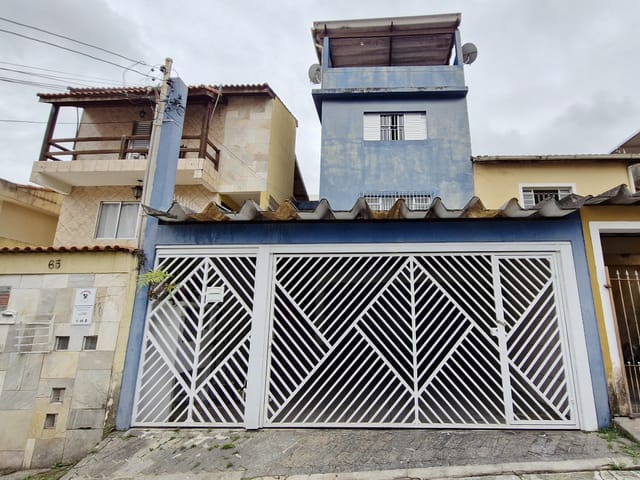 Sobrado com 125m² 3 quartos e 4 banheiros, à venda, no bairro Vila Mazzei em São Paulo