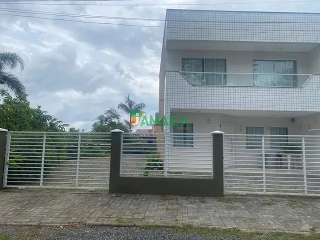 Sobrado 3 quartos e 3 banheiros, à venda, no bairro UBATUBA em São Francisco Do Sul