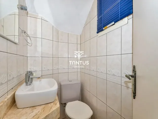 Sobrado com 161m² 3 quartos e 4 banheiros, à venda, no bairro Santa Cândida em Curitiba