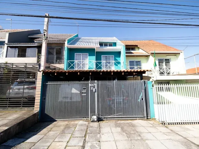 Sobrado com 125m² 3 quartos e 2 banheiros, à venda, no bairro Lindóia em Curitiba