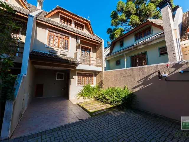 Sobrado para alugar, no bairro Boa Vista em Curitiba