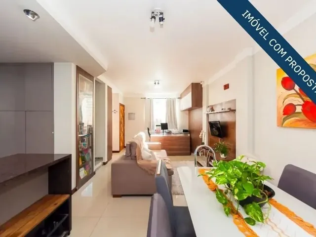 Sobrado com 103m² 3 quartos e 2 banheiros, à venda, no bairro Vista Alegre em Curitiba