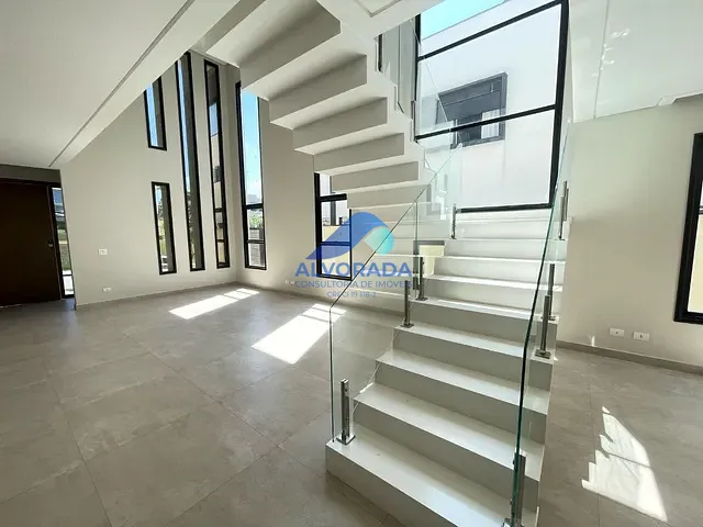 Sobrado com 450m² 4 quartos e 1 banheiro, à venda, no bairro Condomínio Residencial Alphaville II em São José dos Campos