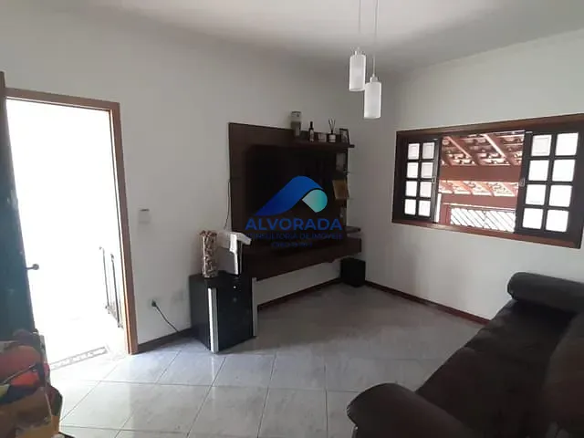 Sobrado com 125m² 3 quartos e 2 banheiros, à venda, no bairro Jardim das Indústrias em São José dos Campos