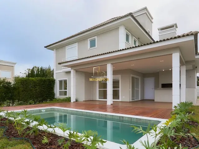 Sobrado com 785m² 4 quartos e 4 banheiros, à venda, no bairro São Braz em Curitiba