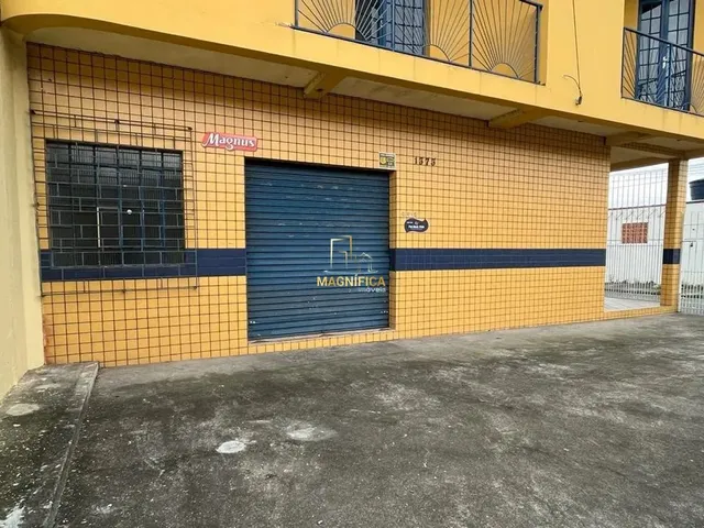 Sobrado 4 quartos e 5 banheiros, à venda, no bairro Sítio Cercado em Curitiba