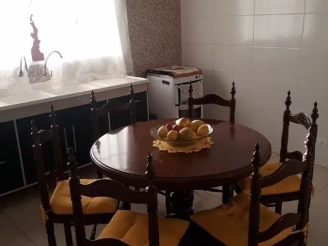 Sobrado com 125m² 2 quartos e 1 banheiro, à venda, no bairro Parque Turiguara em Cotia