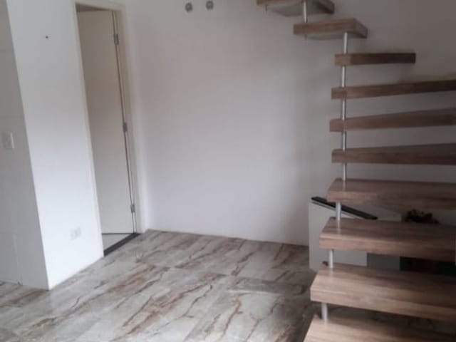 Sobrado com 52m² 2 quartos e 2 banheiros, à venda, no bairro Chácara Rincão em Cotia