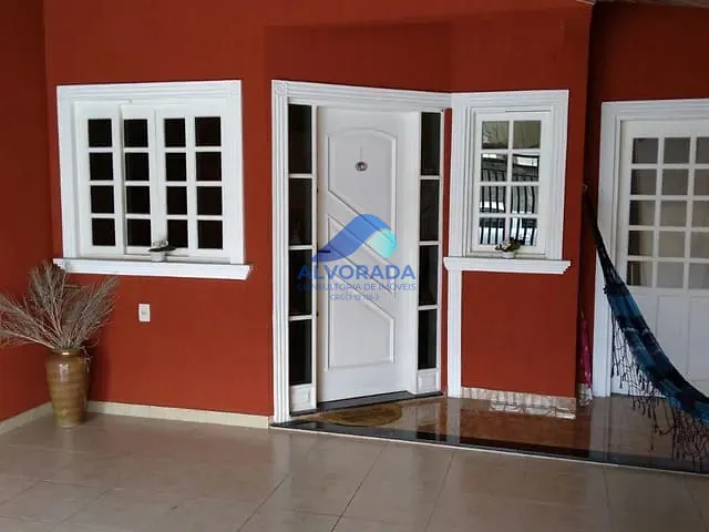 Sobrado com 125m² 3 quartos e 2 banheiros, à venda, no bairro Jardim das Indústrias em São José dos Campos