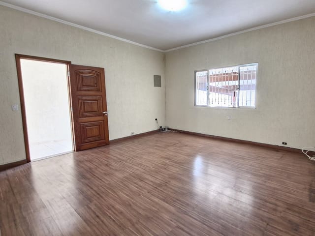 Sobrado com 168m² 2 quartos e 2 banheiros, à venda, no bairro Lauzane Paulista em São Paulo