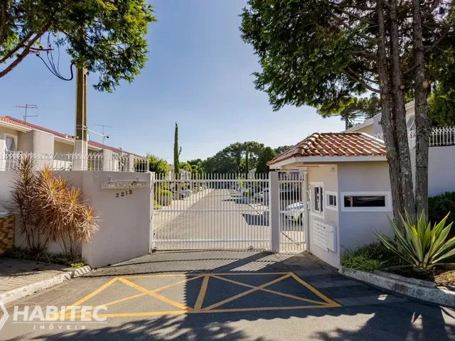 Sobrado 3 quartos e 2 banheiros, para alugar, no bairro Boqueirão em Curitiba