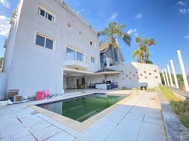Sobrado com 420m² 4 quartos e 6 banheiros, à venda ou para alugar, no bairro Residencial Dez (Alphaville) em Santana de Parnaíba