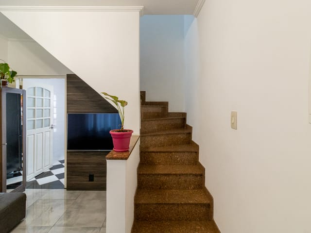 Sobrado com 88m² 2 quartos e 2 banheiros, à venda, no bairro Santa Teresinha em São Paulo