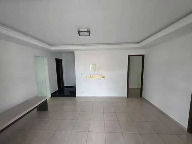 Sobrado 3 quartos e 3 banheiros, à venda, no bairro Iná em São José Dos Pinhais