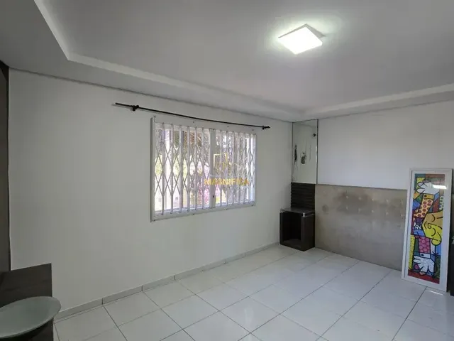 Sobrado 3 quartos e 3 banheiros, à venda, no bairro Iná em São José Dos Pinhais