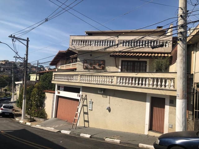 Sobrado com 200m² 3 quartos e 3 banheiros, à venda, no bairro Jardim D Abril em Osasco