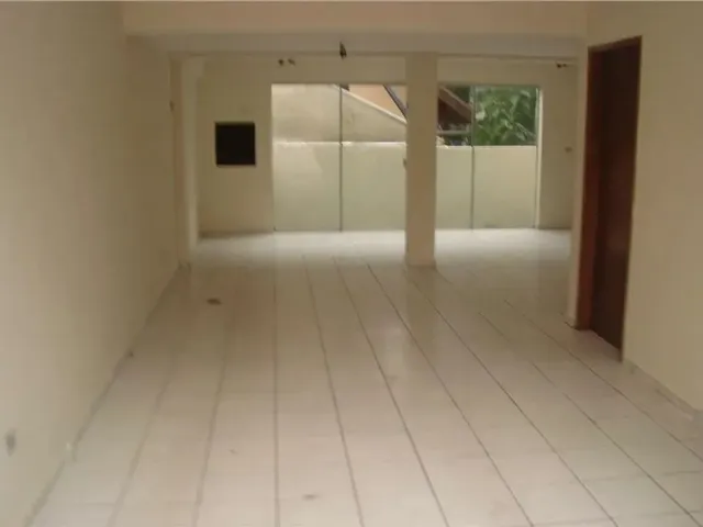 Sobrado com 199m² 3 quartos e 5 banheiros, para alugar, no bairro Boa Vista em Curitiba