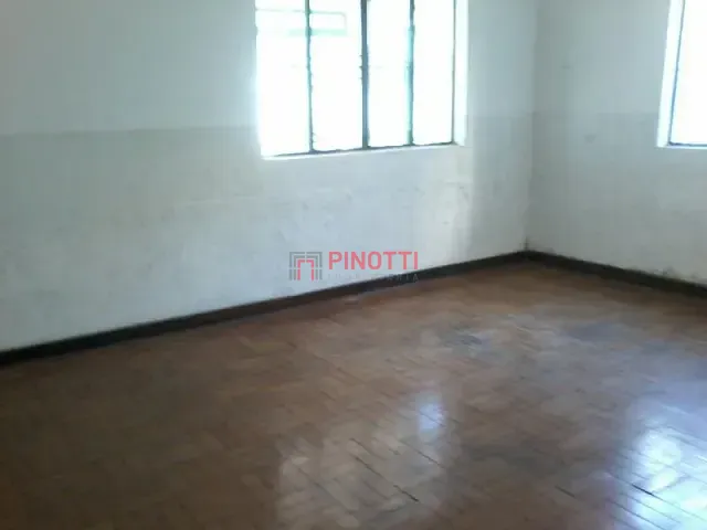 Sobrado 3 quartos e 1 banheiro, à venda ou para alugar, no bairro Centro em São Bernardo do Campo