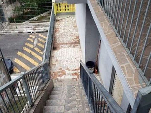 Sobrado com 450m² 5 quartos e 5 banheiros, à venda, no bairro Bandeiras em Osasco