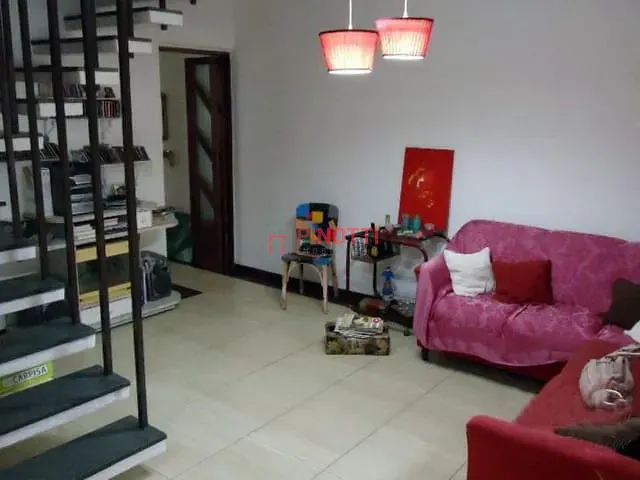 Sobrado 3 quartos e 1 banheiro, à venda, no bairro Nova Petrópolis em São Bernardo do Campo