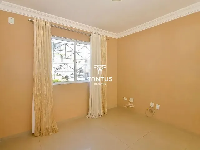 Sobrado com 125m² 3 quartos e 1 banheiro, para alugar, no bairro Bairro Alto em Curitiba